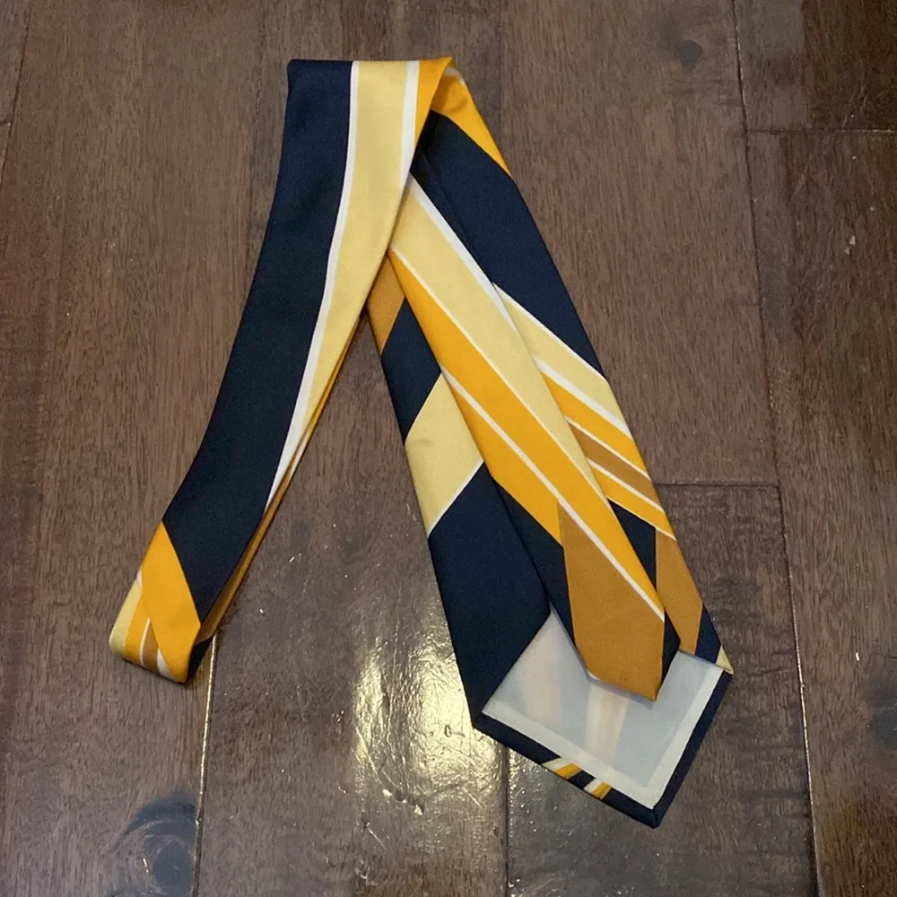 Men’s Tie